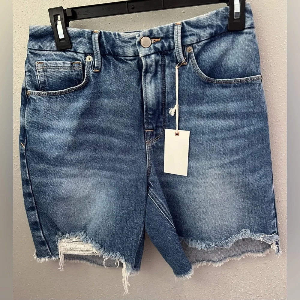 Good American Good 90's Icon Bermuda Shorts in Indigo Size 2 New